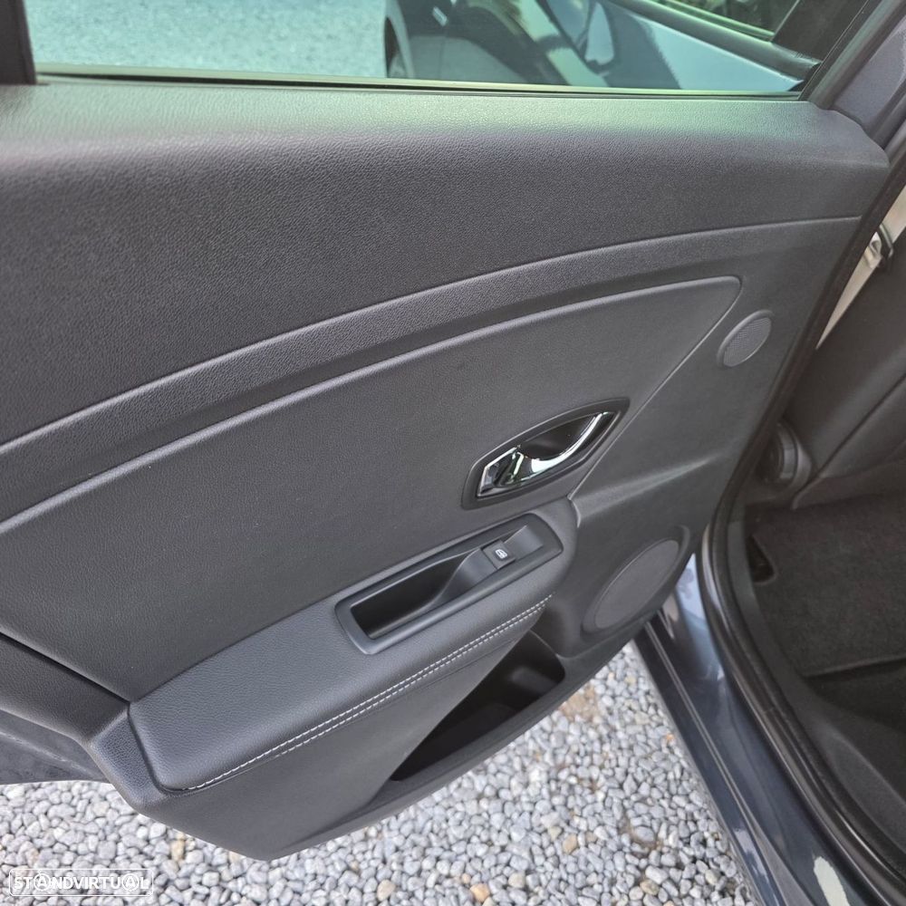 Renault Mégane 1.5 dCi Bose Edition SS - 33