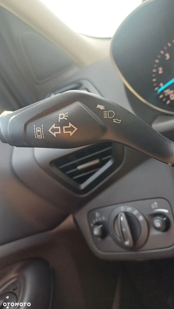 Ford Kuga 1.5 EcoBoost 2x4 Individual - 22