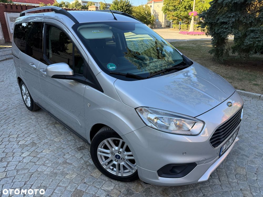 Ford Tourneo Courier 1.5 TDCi S&S Titanium - 13
