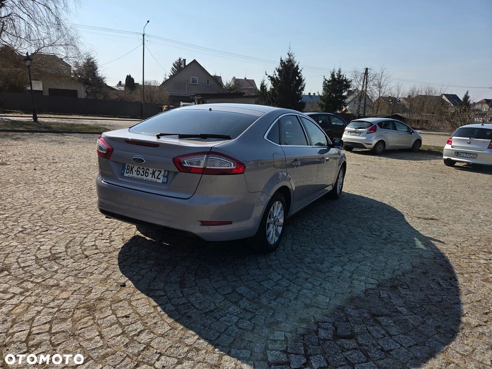 Ford Mondeo 2.0 TDCi Titanium - 12