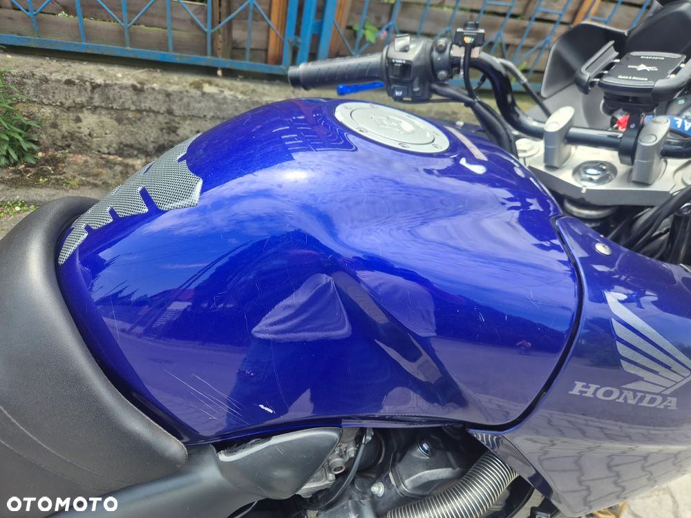 Honda CBF - 7