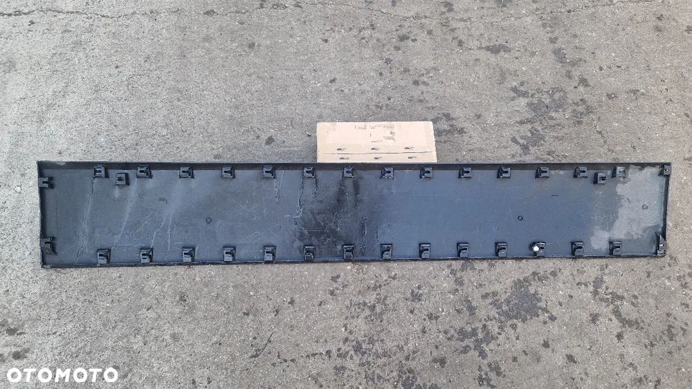 VOLKSWAGEN CRAFTER LISTWA BOCZNA PRAWA 7C0853518B - 2