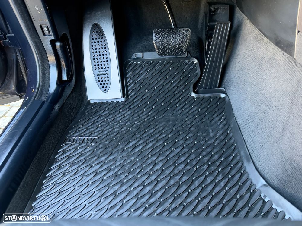 BMW 520 d Aut. Special Edition - 27