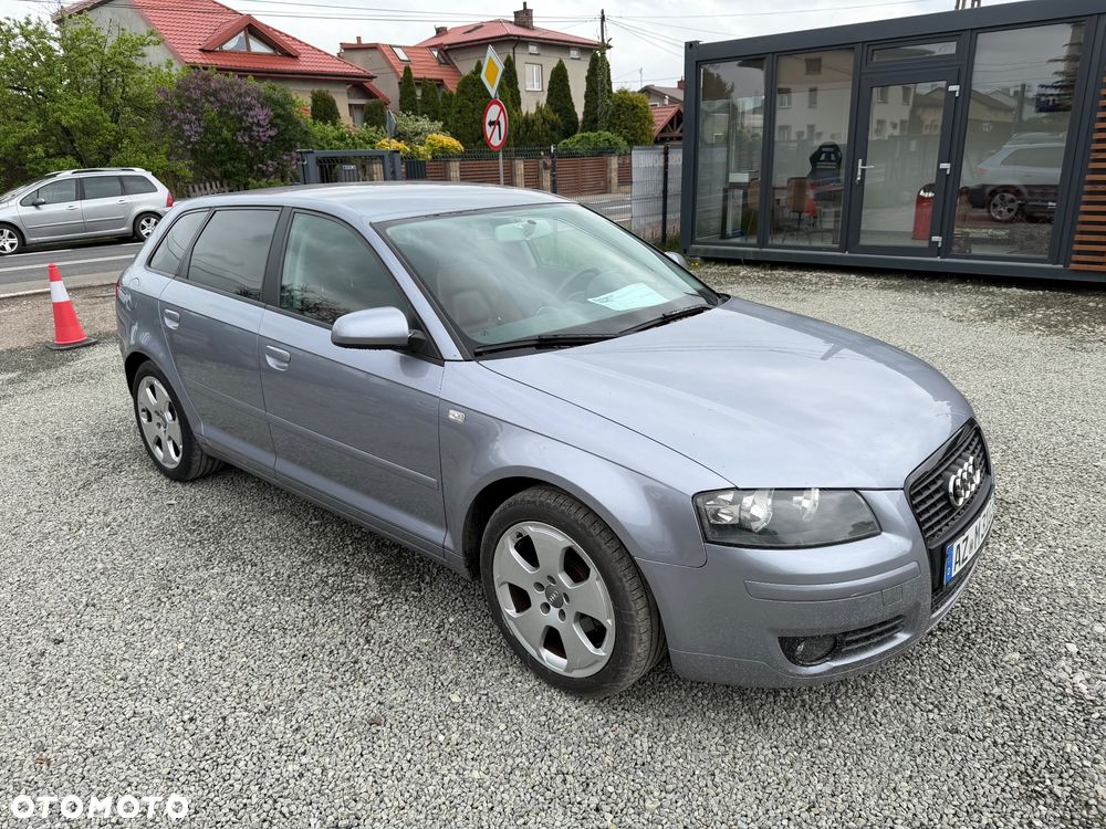 Audi A3 Sportback 1.6 S line Sportpaket plus - 17