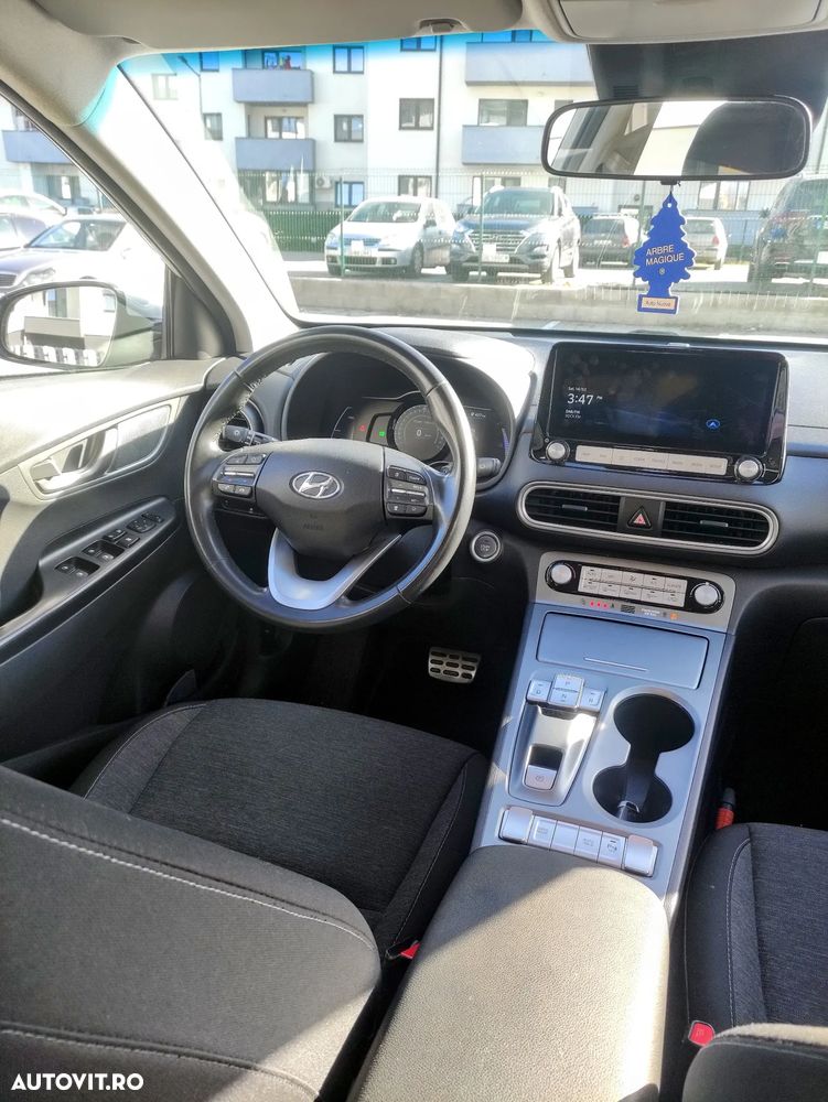 Hyundai KONA Plus - 10