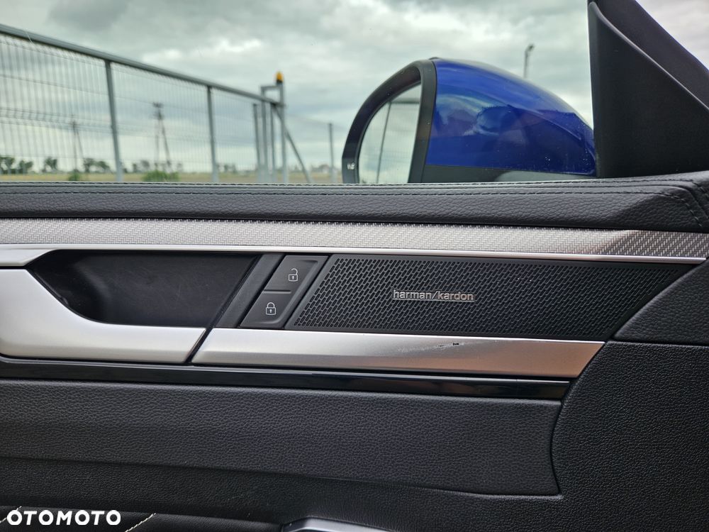 Volkswagen Arteon 2.0 TDI R-Line DSG - 26