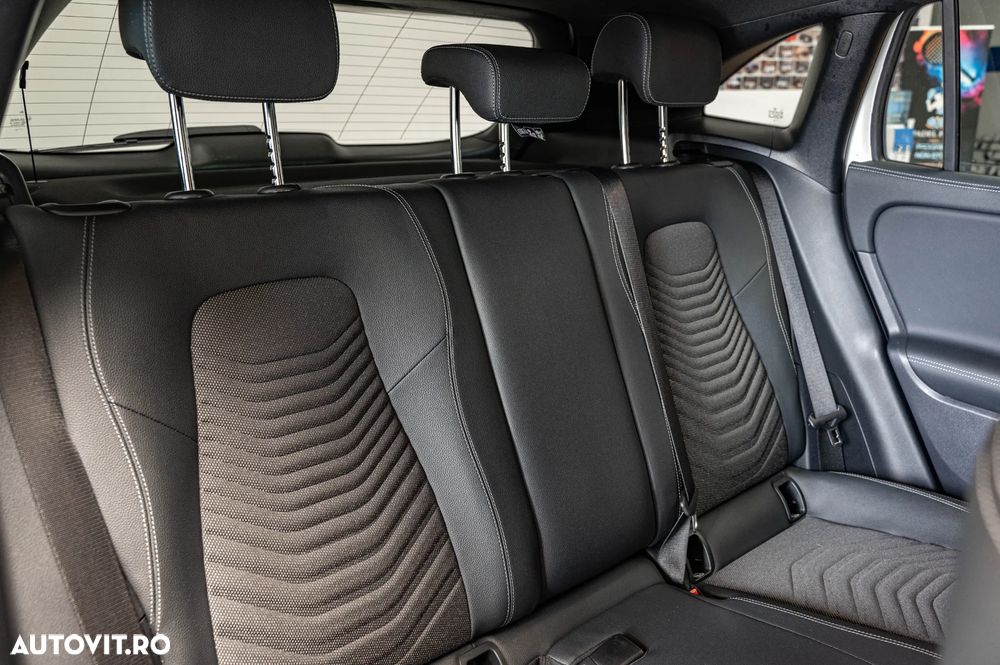 Mercedes-Benz GLA 220 d 4MATIC Aut. - 8