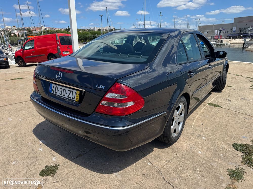 Mercedes-Benz E 220 CDI Elegance Aut. - 4