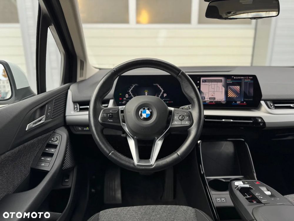 BMW Seria 2 218i Luxury Line - 13