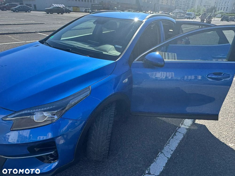 Kia XCeed - 11