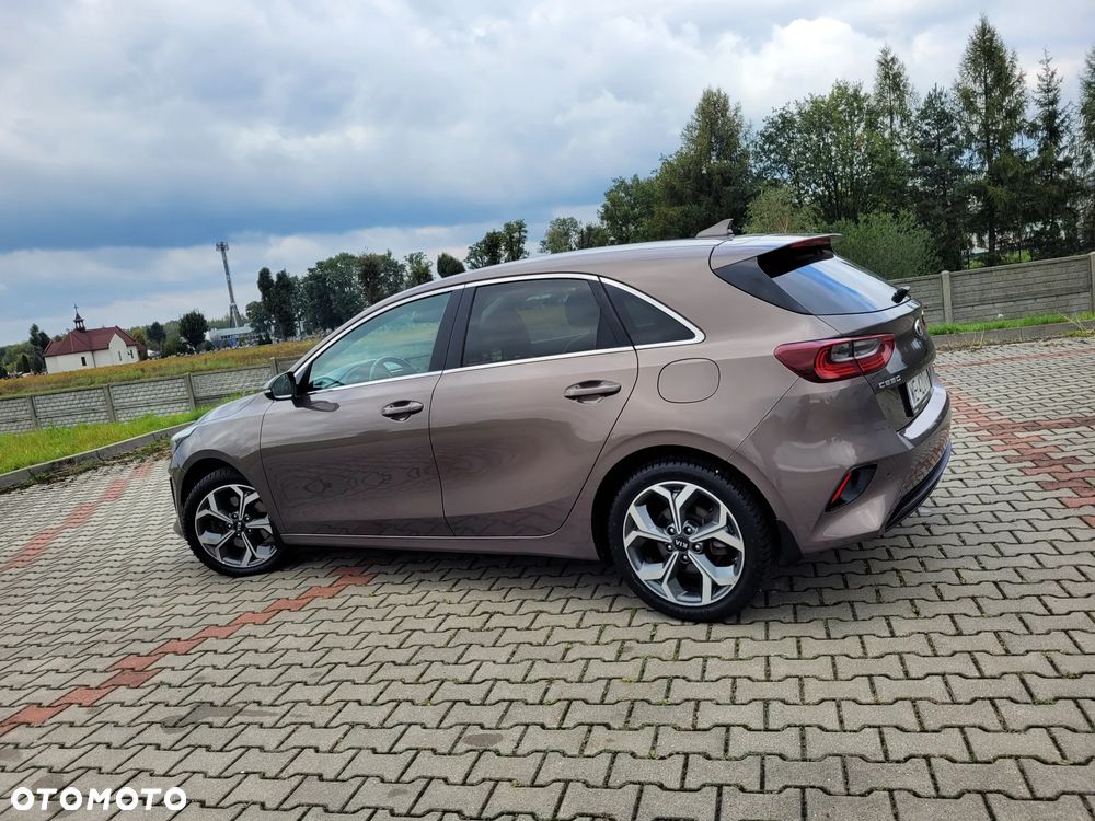 Kia Ceed 1.4 L Business Line - 11