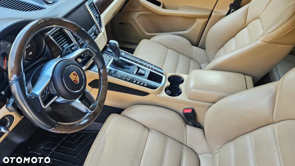 Porsche Macan S PDK - 11