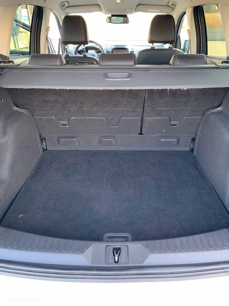 Ford Kuga 1.5 EcoBoost 2x4 Individual - 4