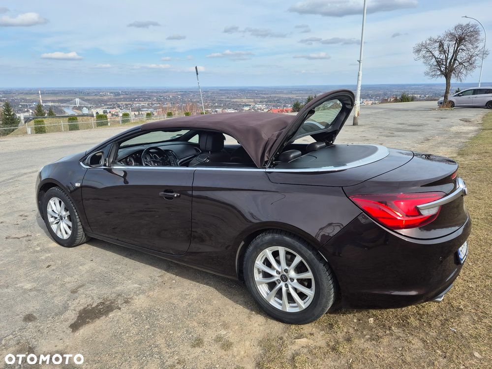 Opel Cascada 2.0 CDTI ecoFLEX Start/Stop Edition - 22