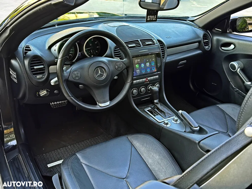 Mercedes-Benz SLK - 16