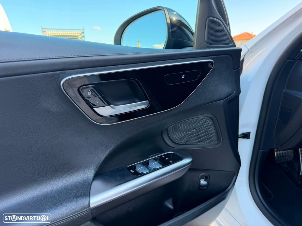 Mercedes-Benz C 220 d AMG Line - 31