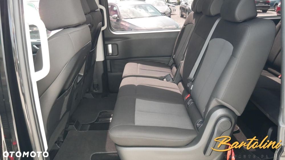 Hyundai Staria - 14