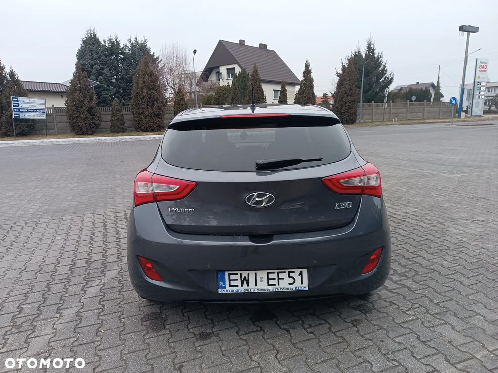 Hyundai i30 1.4 BlueDrive Go - 8