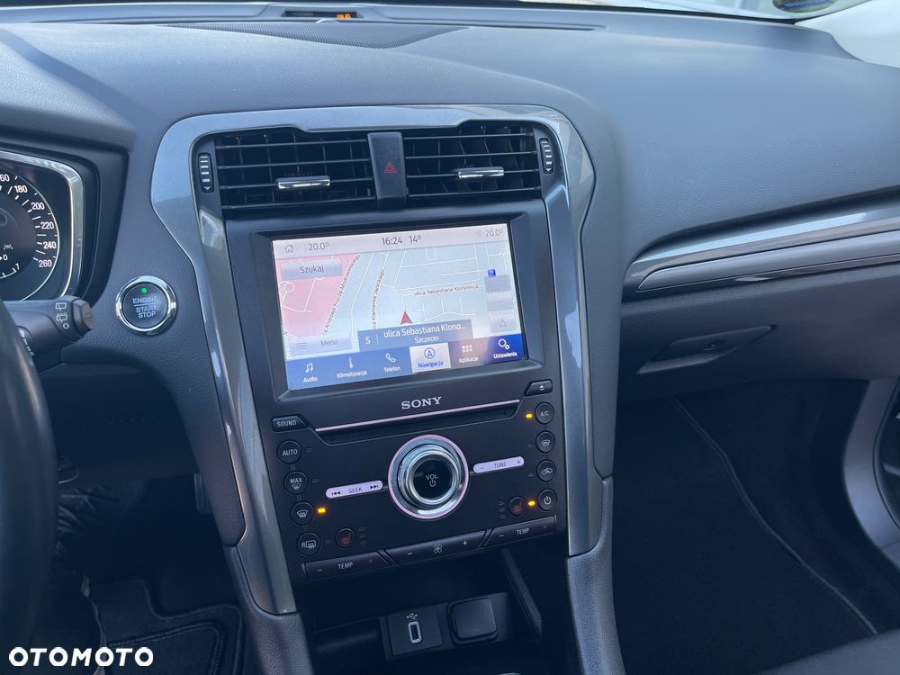 Ford Mondeo - 40