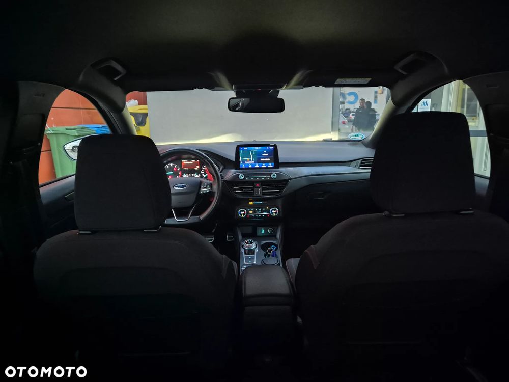 Ford Focus 1.5 EcoBoost Start-Stopp-System ST-Line - 16
