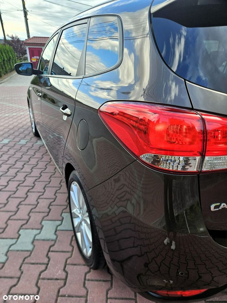 Kia Carens 1.6 GDI Dream-Team Edition - 17
