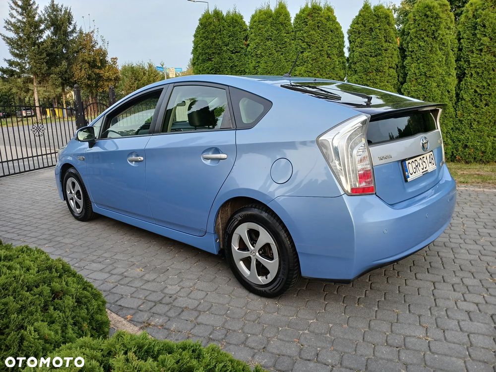 Toyota Prius 1.8 HSD Prestige - 12
