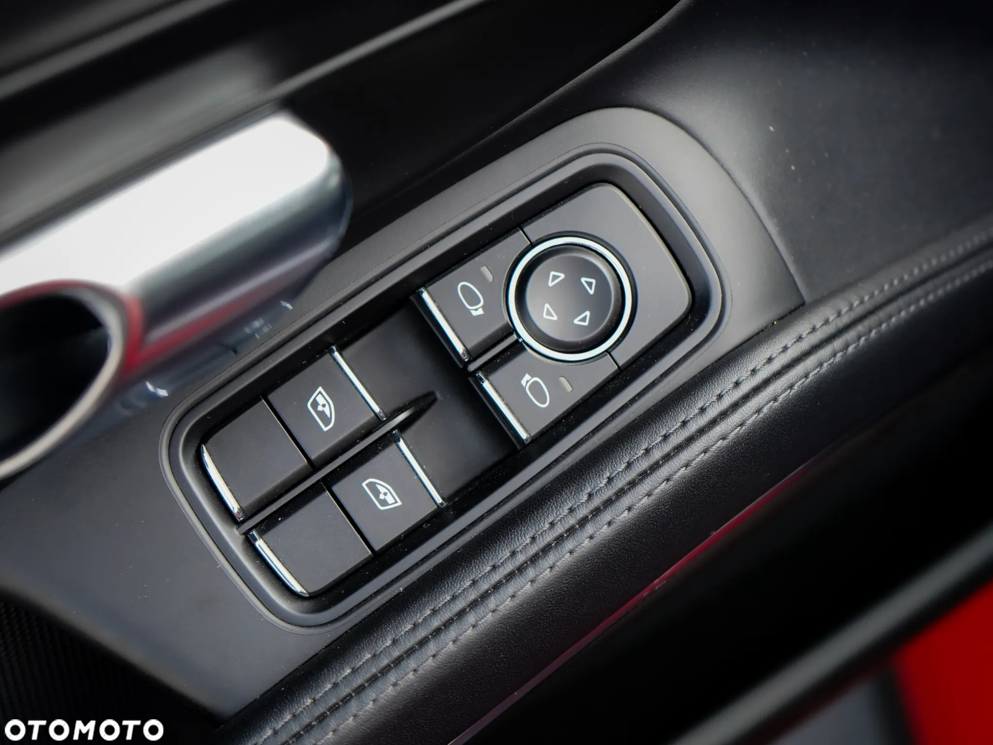 Porsche 911 Carrera 4 GTS PDK - 14