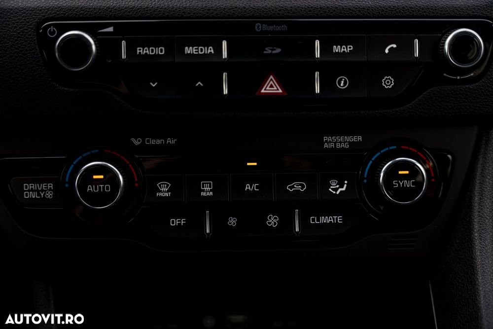 Kia Niro 1.6 GDI 2WD Aut. Spirit - 22