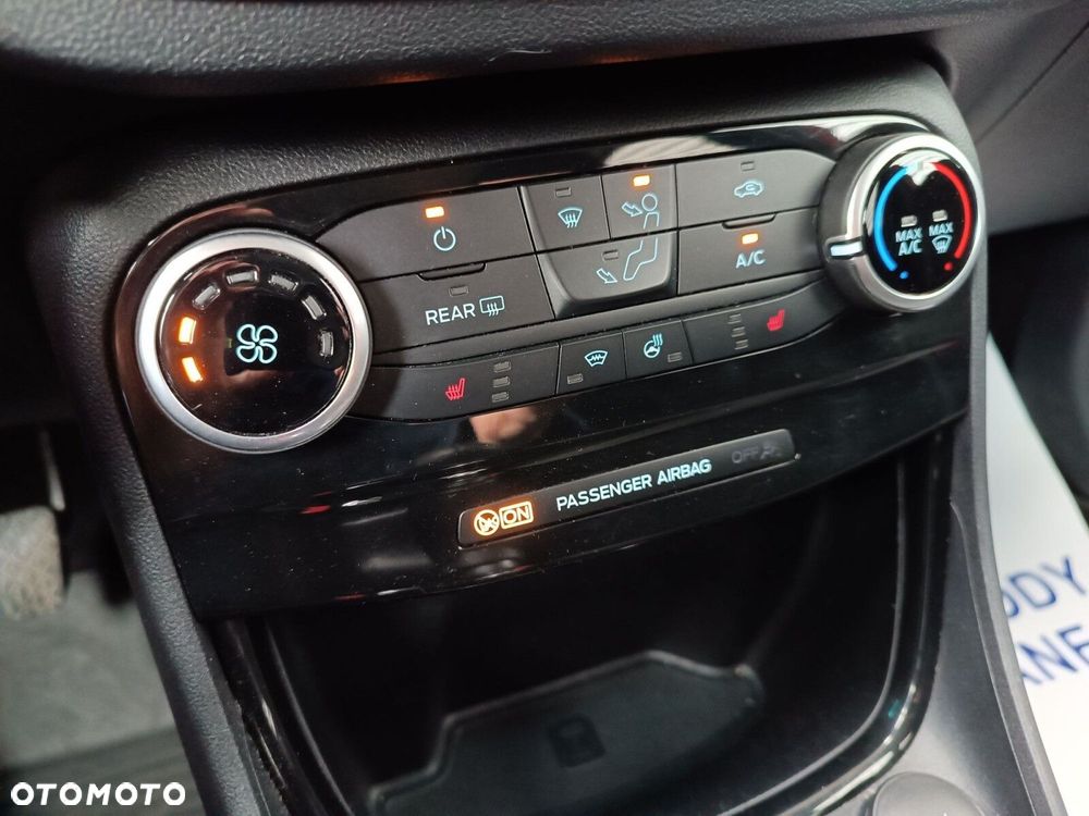 Ford Puma 1.0 EcoBoost mHEV Titanium - 25