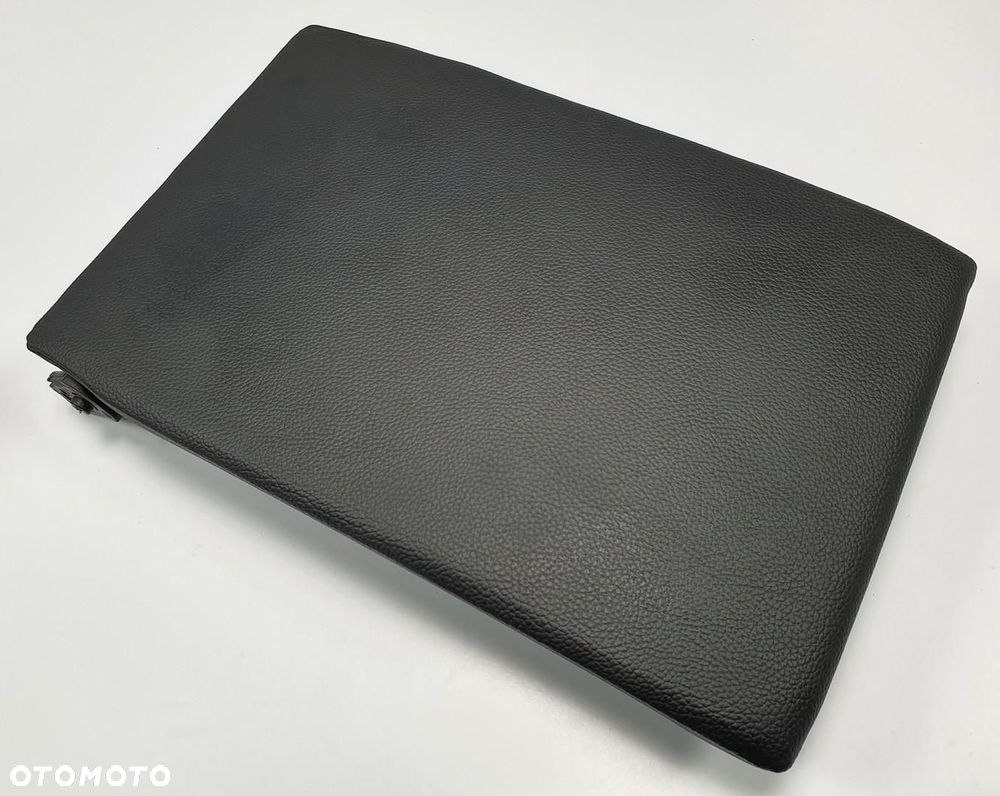 PODŁOKIETNIK SKÓRA KANAPY TYŁ MERCEDES W203 - 3