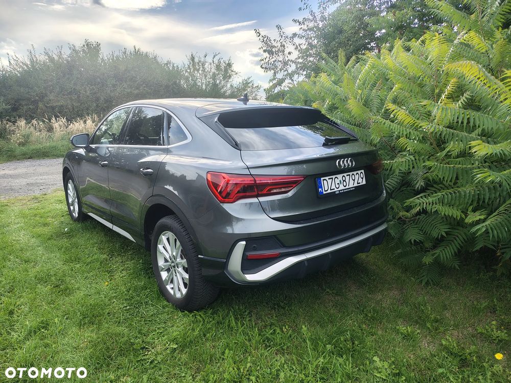 Audi Q3 Sportback - 6