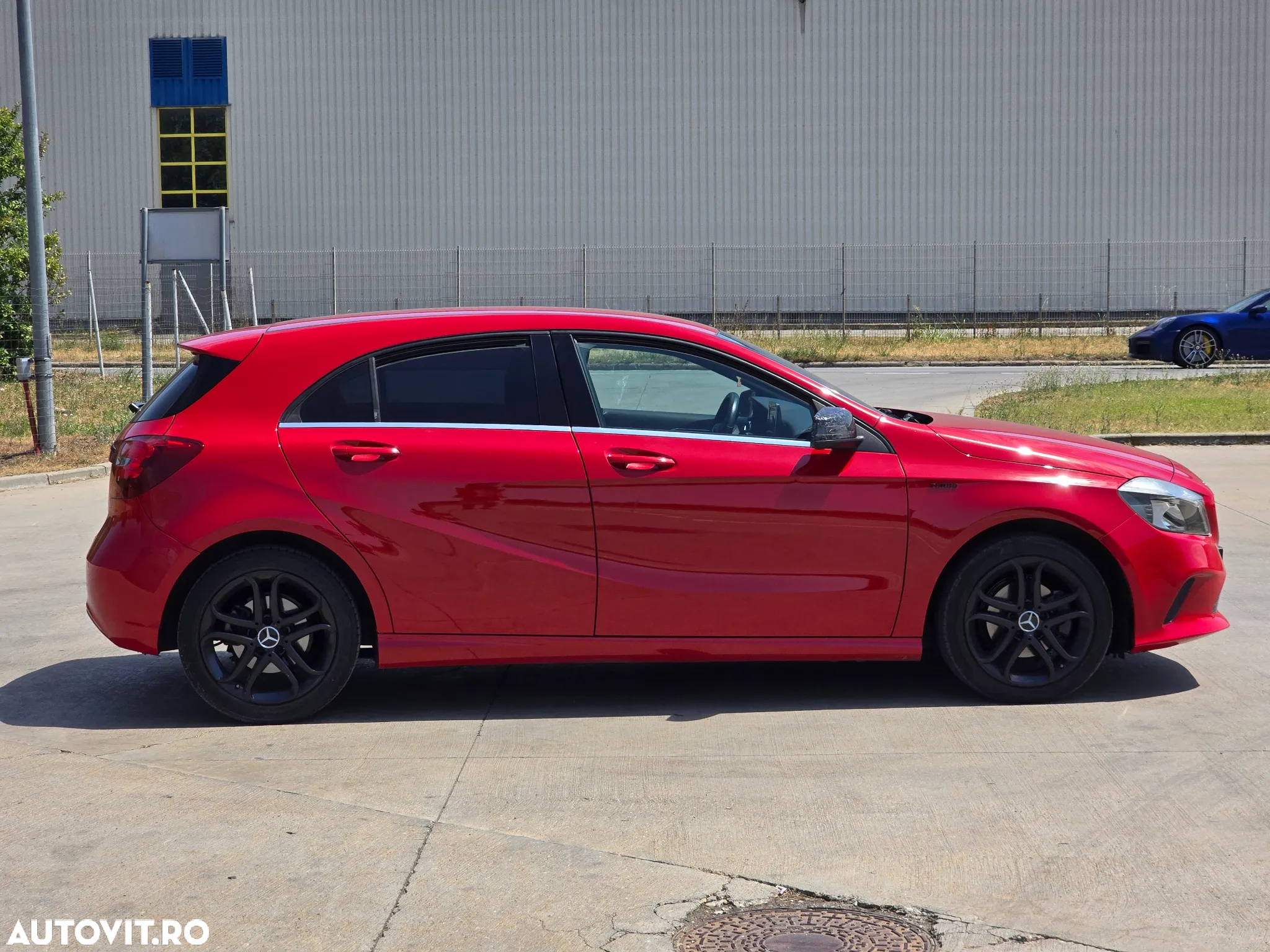 Mercedes-Benz A 160 7G-DCT AMG Line - 12