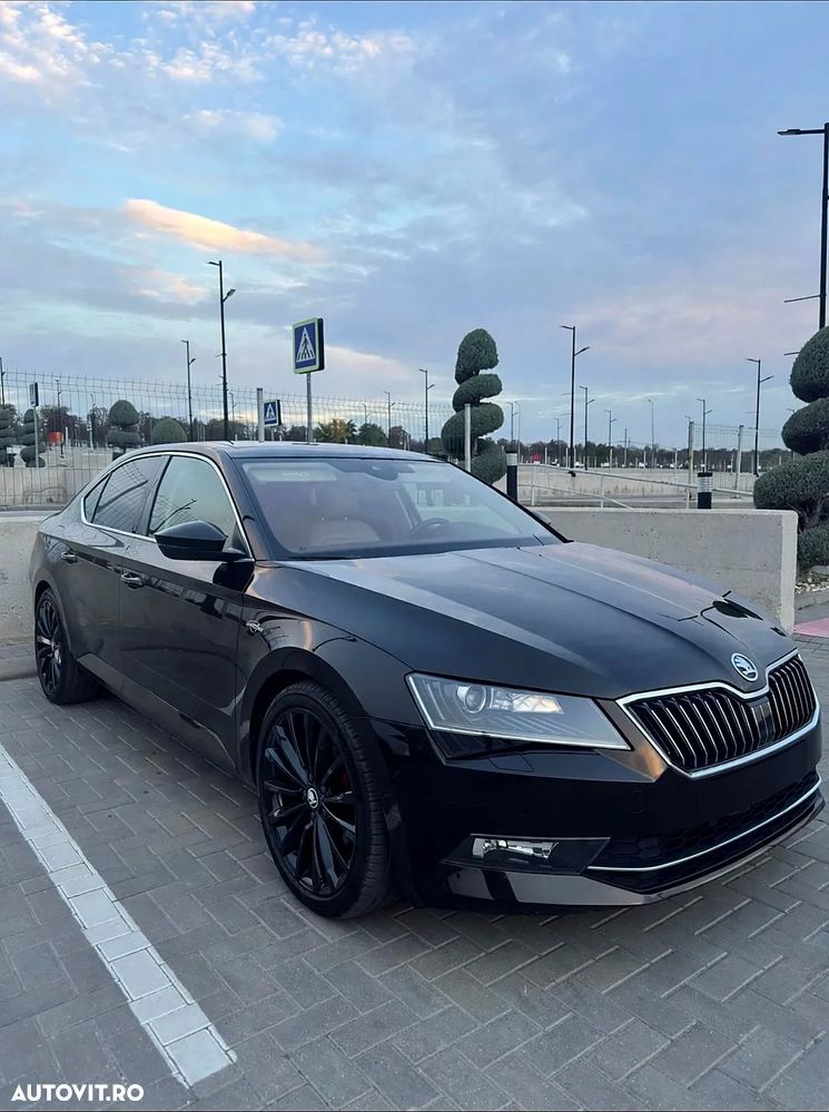 SKODA Superb 2017 — imagine 18