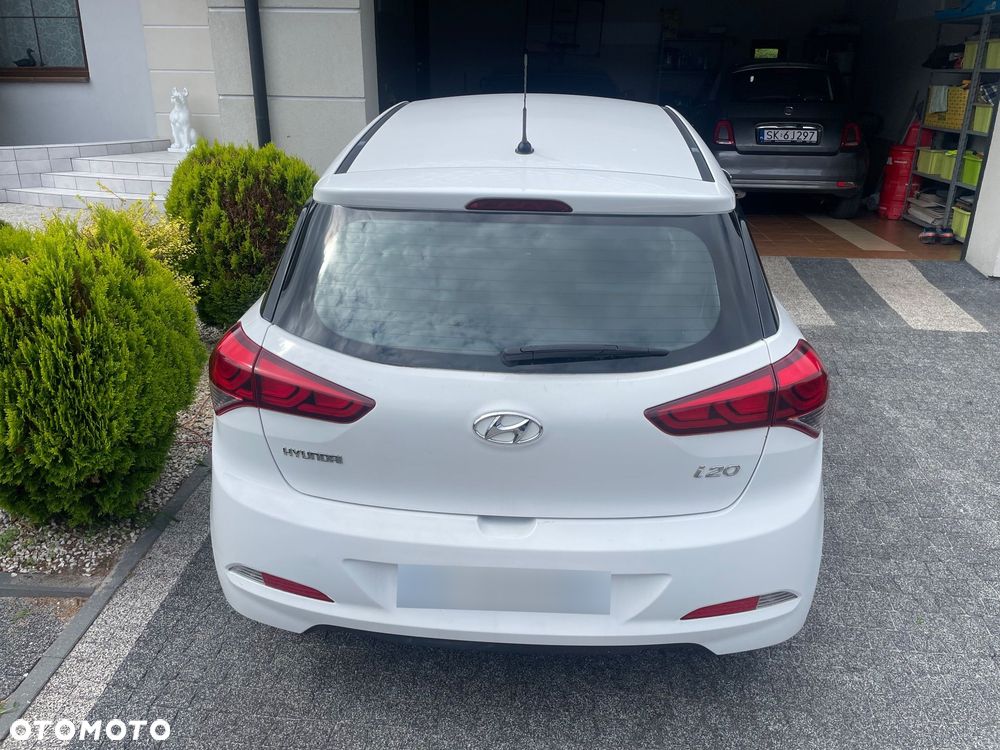 Hyundai i20 blue 1.2 Style - 3