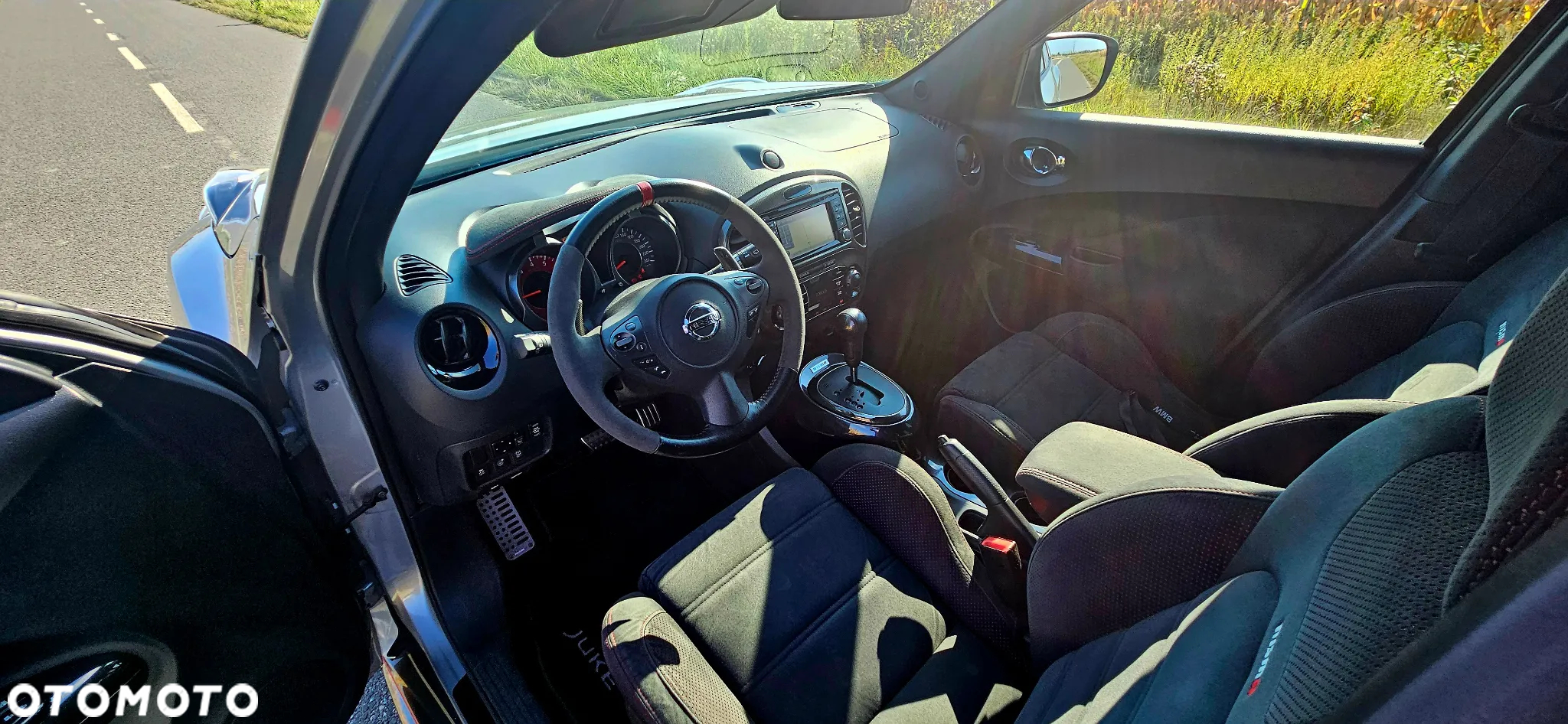 Nissan Juke 1.6 DIG-T Nismo RS 4WD Xtronic - 6