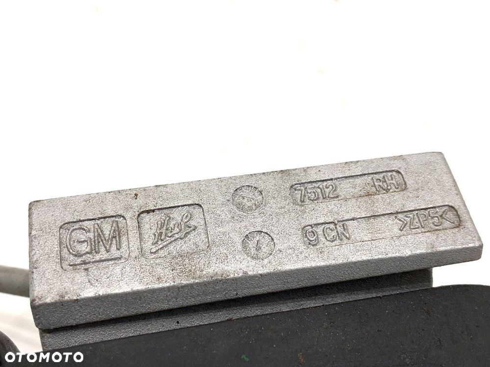 KLAMKA ZEWNĘTRZNA PRAWY TYŁ  CHEVROLET CRUZE (J300) 2009 - 2022 1.6 91 kW [124 KM] benzyna 2009 - - 4