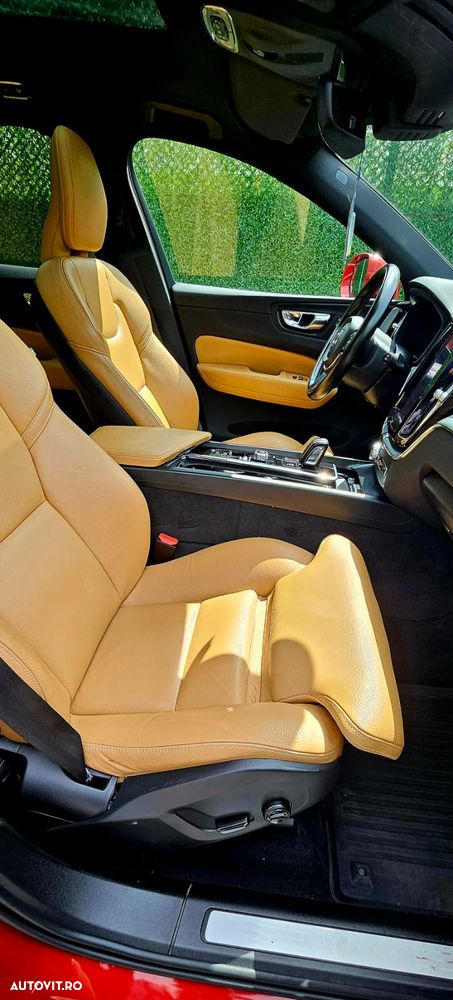 Volvo XC 60 Recharge T8 Twin Engine eAWD R-Design - 6