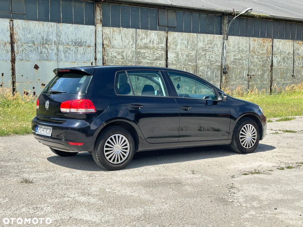 Volkswagen Golf 1.6 Comfortline - 5
