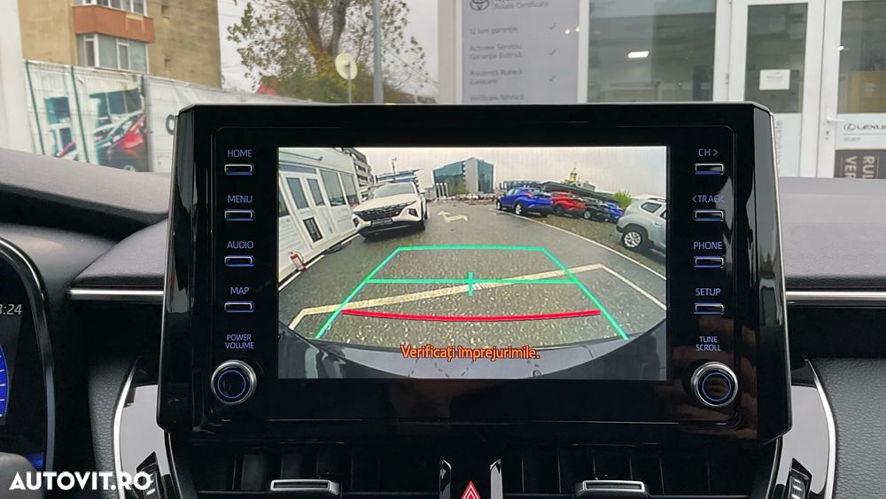 Toyota Corolla 1.8 HSD Dynamic - 18