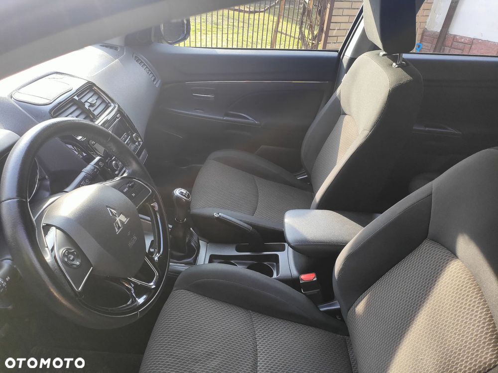 Mitsubishi ASX 1.6 Invite - 8