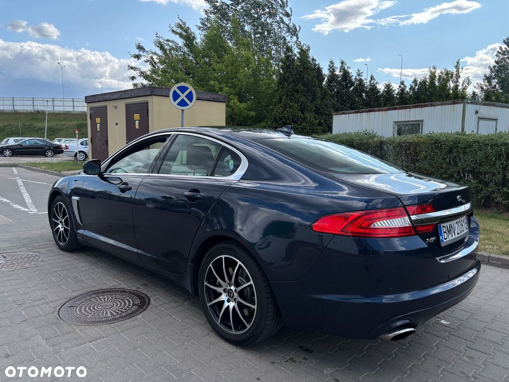 Jaguar XF 3.0 T Portfolio - 9