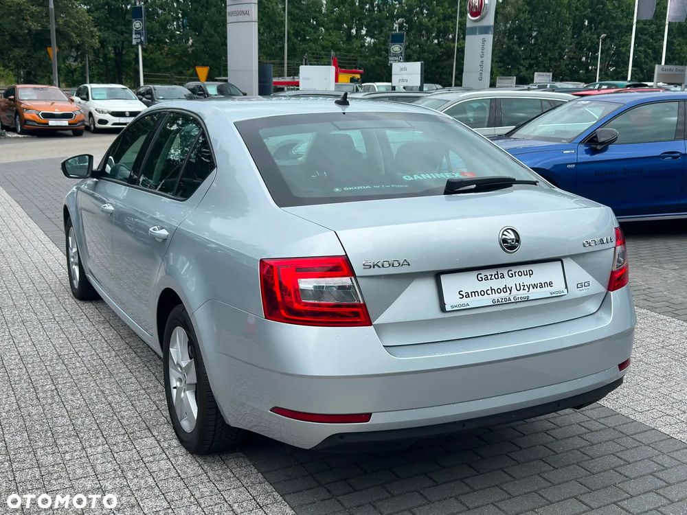 Skoda Octavia 1.6 TDI SCR Ambition - 8