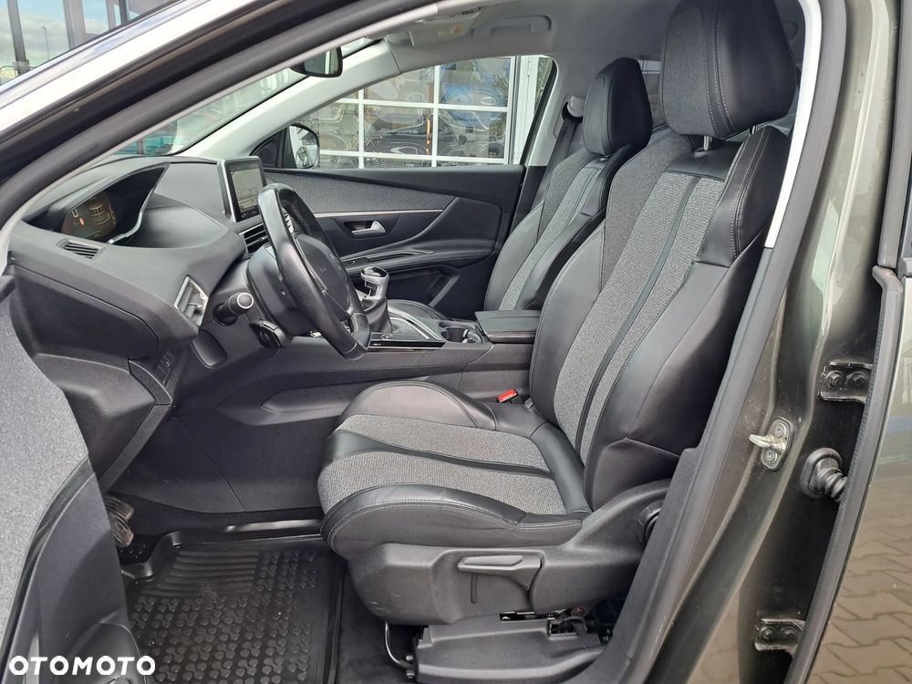 Peugeot 3008 1.2 PureTech Allure S&S - 12