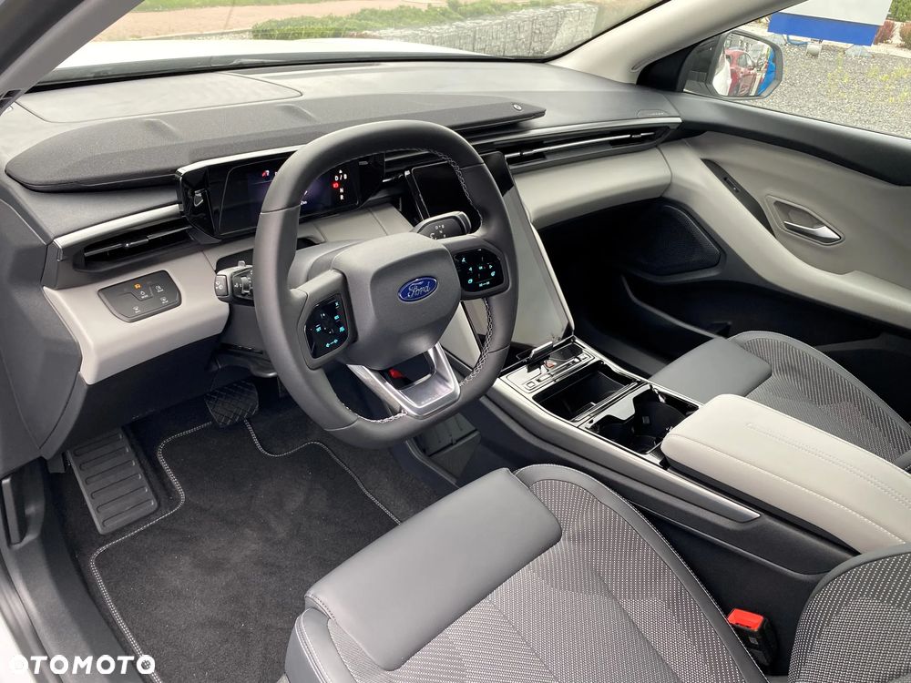 Ford Explorer 77kWh RWD - 14