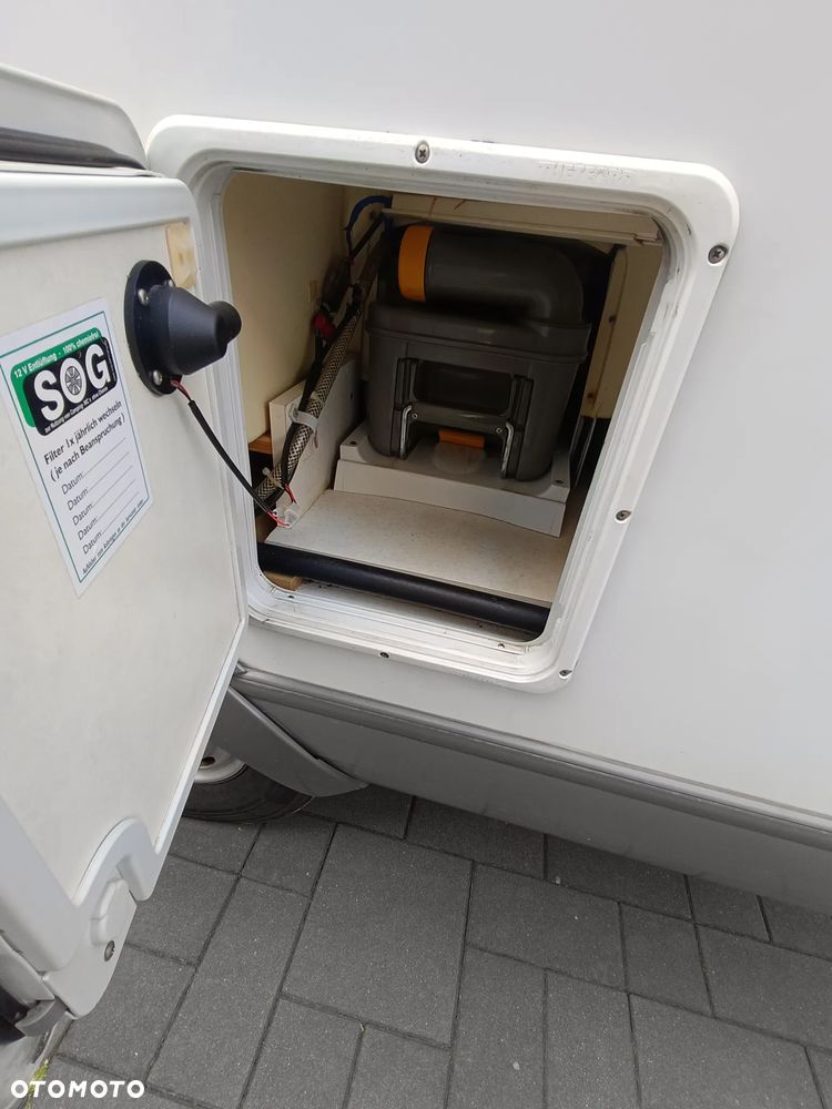 Hymer-Eriba Kamper Integra 2.8 Turbo Diesel Sprowadzony - 40