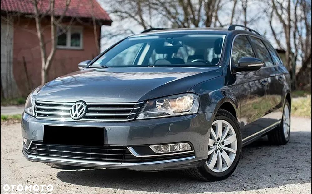 Volkswagen Passat 2.0 TDI DPF Comfortline - 23
