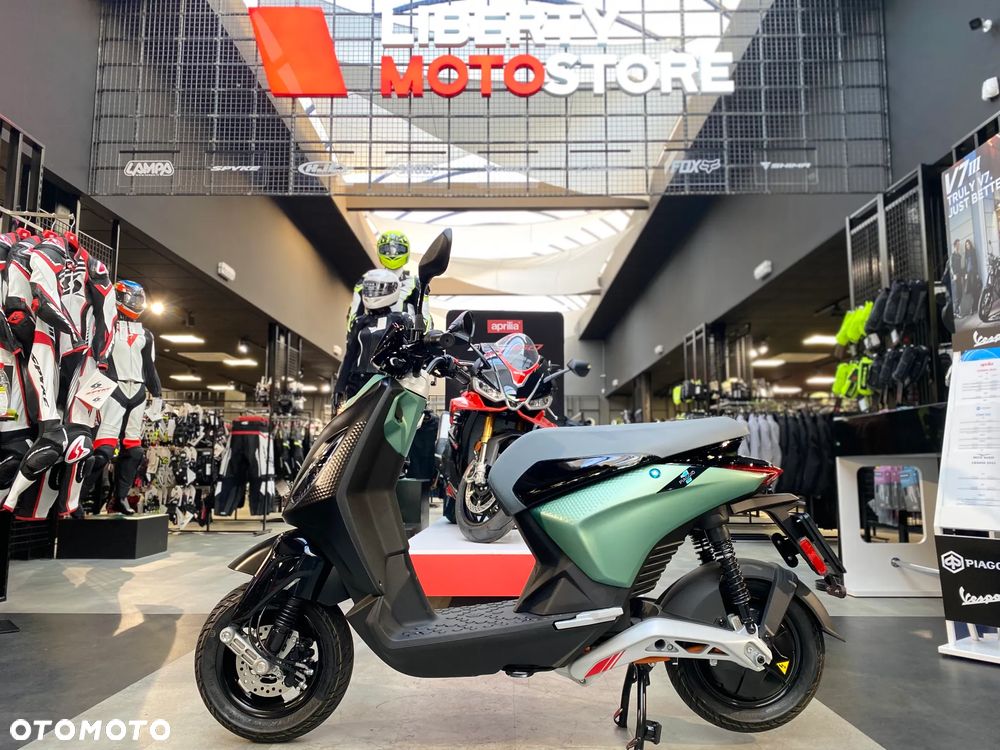 Piaggio Inny - 5