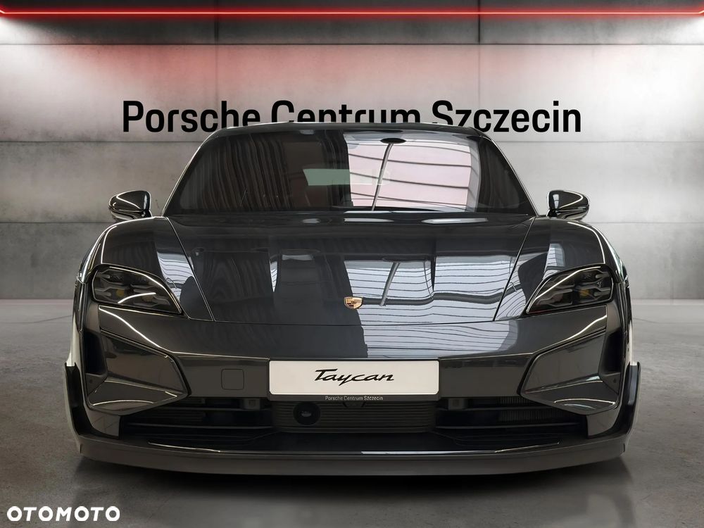 Porsche Taycan 105kWh Turbo GT - 8