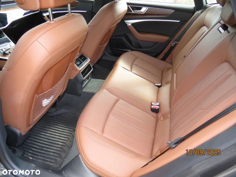 Audi A7 Sportback - 8