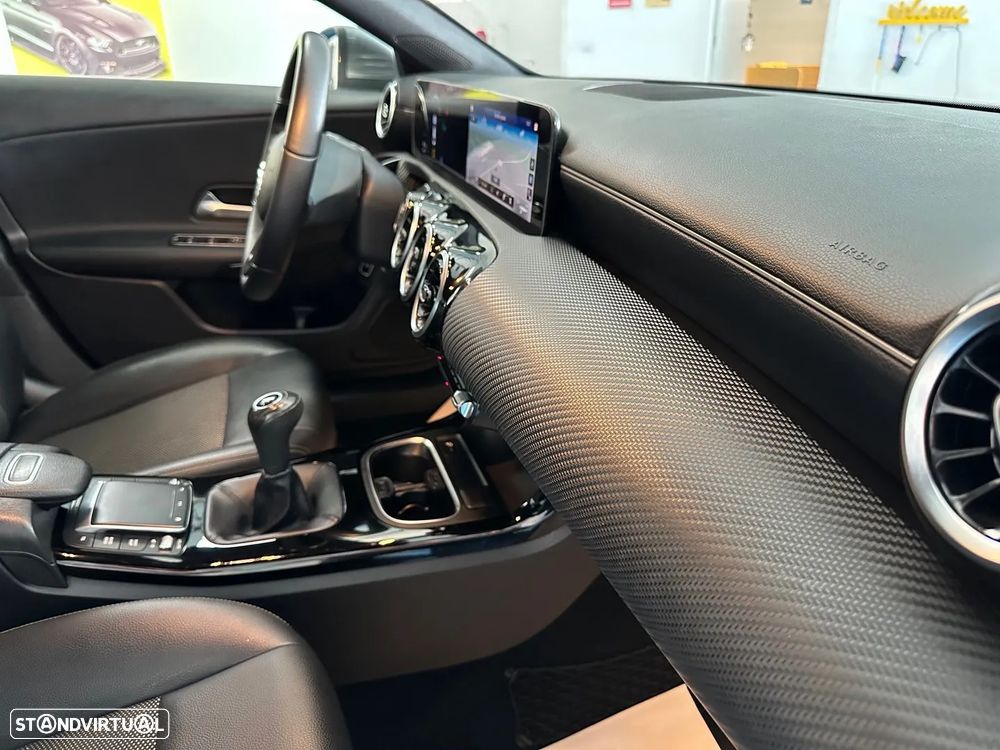 Mercedes-Benz CLA 180 - 24